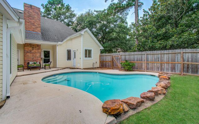 3 Dunlin Meadow Court, The Woodlands, TX 77381