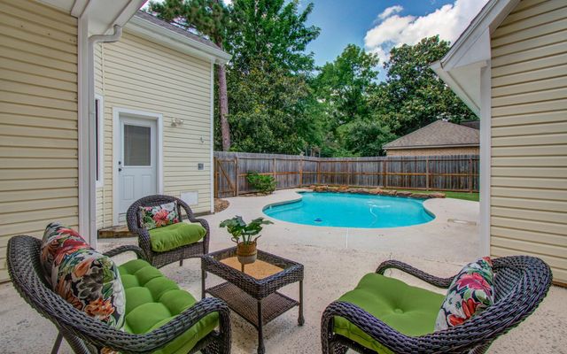 3 Dunlin Meadow Court, The Woodlands, TX 77381