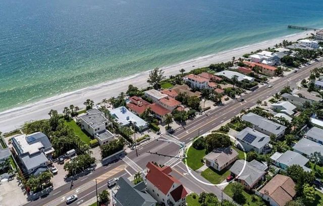 16101 GULF BOULEVARD, Redington Beach, FL 33708