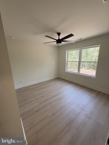 141 TAYLOR RD, Newfield, NJ 08344
