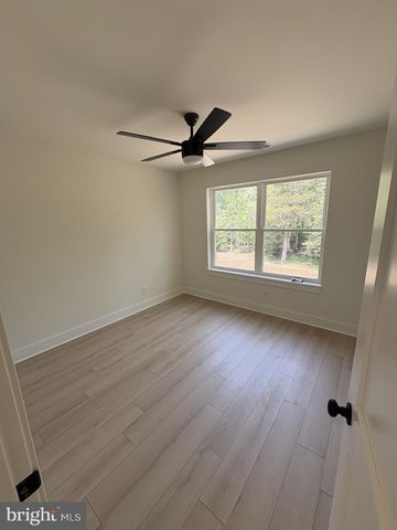 141 TAYLOR RD, Newfield, NJ 08344