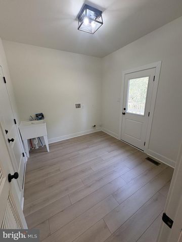 141 TAYLOR RD, Newfield, NJ 08344