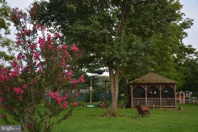 838 DUTCH MILL RD, Newfield, NJ 08344