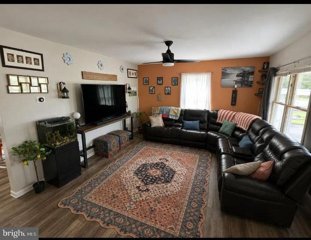 838 DUTCH MILL RD, Newfield, NJ 08344