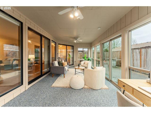 2315 Ne 156TH Pl, Portland, OR 97230