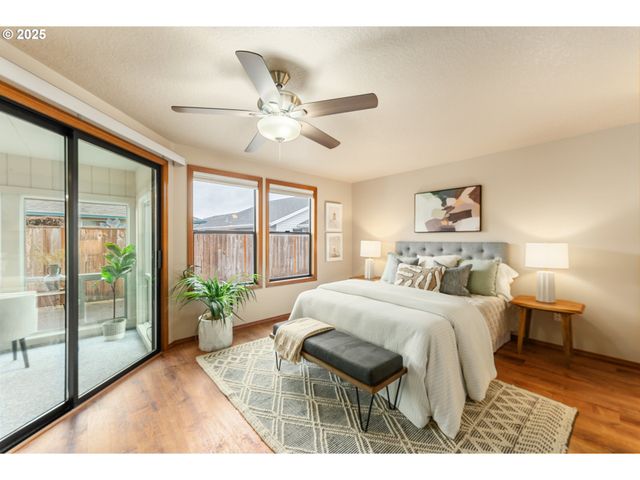 2315 Ne 156TH Pl, Portland, OR 97230