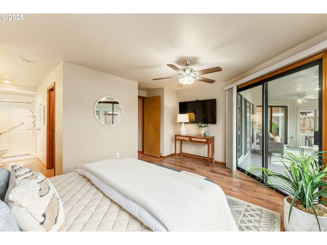 2315 Ne 156TH Pl, Portland, OR 97230