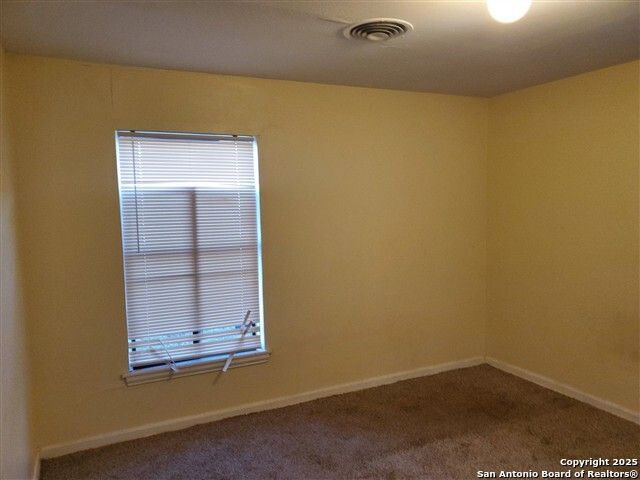 384 Longview, San Antonio, TX 78220