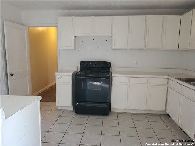 384 Longview, San Antonio, TX 78220