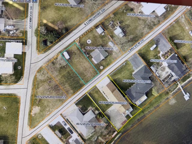 107 Lakeview Drive A, Walkerton, IN 46574