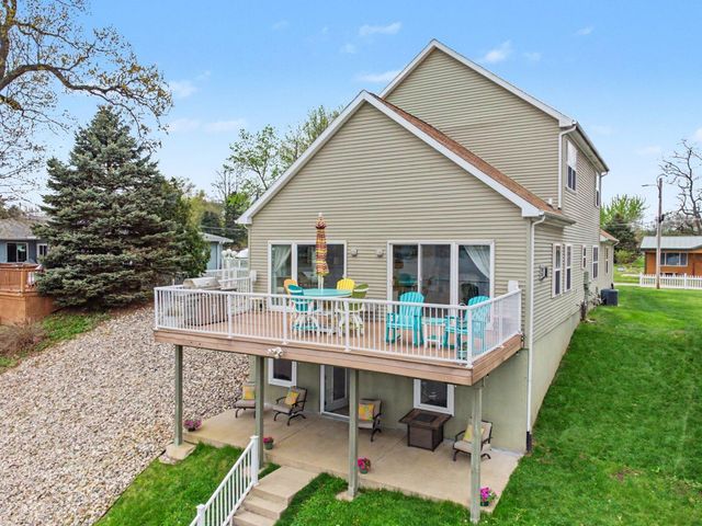107 Lakeview Drive A, Walkerton, IN 46574