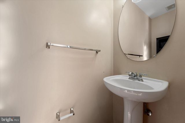 107 CANNON CT, Strasburg, VA 22657