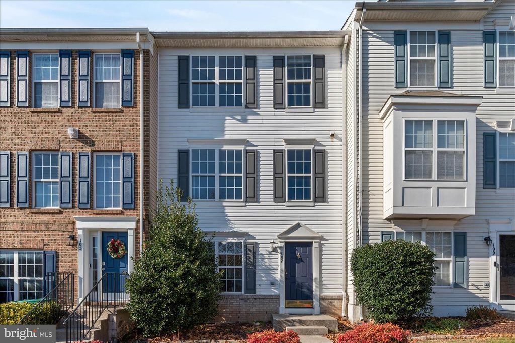 107 CANNON CT, Strasburg, VA 22657