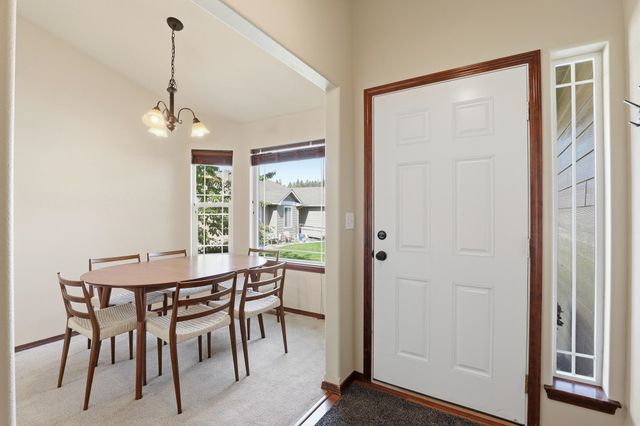 17202 N Cooper Ln, Colbert, WA 99005