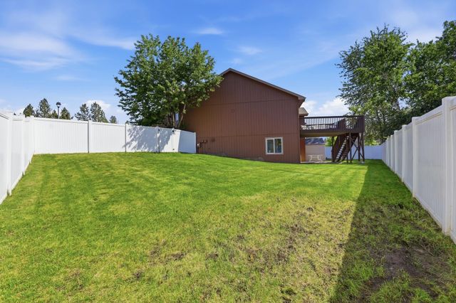 17202 N Cooper Ln, Colbert, WA 99005