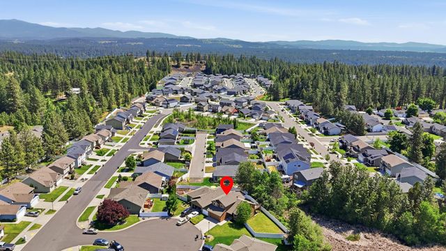 17202 N Cooper Ln, Colbert, WA 99005