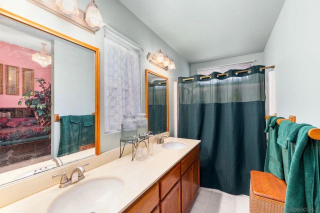 4917 Glenhaven Dr., Oceanside, CA 92056