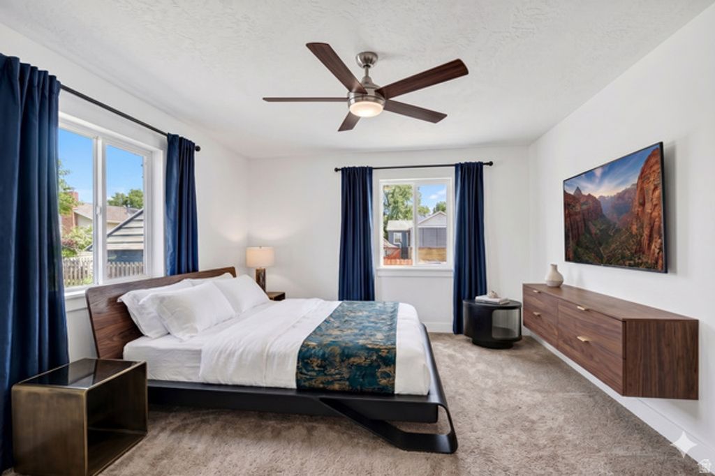 Image 10 of property listing at 7879 S OAK ST, Midvale, UT 84047