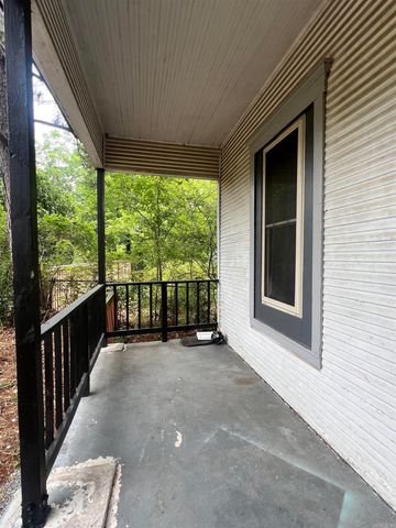 209 Oakcliff St, Hot Springs, AR 71901