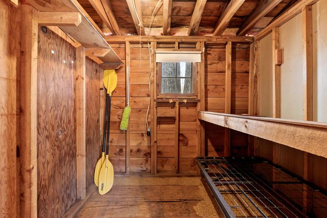 25 Mooers Road, Nottingham, NH 03290