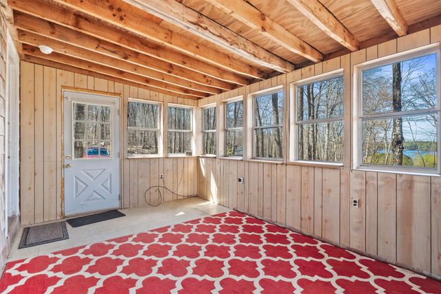 25 Mooers Road, Nottingham, NH 03290