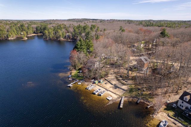 25 Mooers Road, Nottingham, NH 03290
