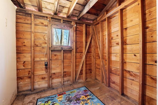 25 Mooers Road, Nottingham, NH 03290