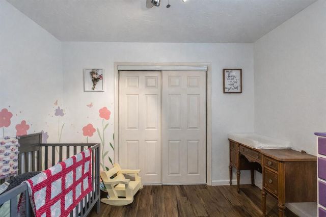 217 Czech Hall Place, Yukon, OK 73099