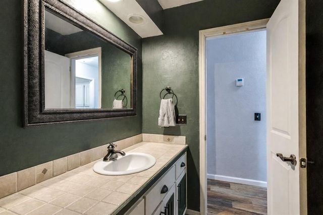 217 Czech Hall Place, Yukon, OK 73099