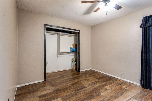 217 Czech Hall Place, Yukon, OK 73099