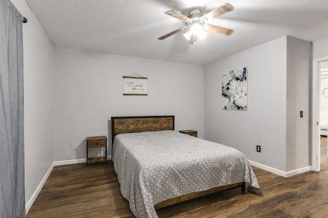 217 Czech Hall Place, Yukon, OK 73099