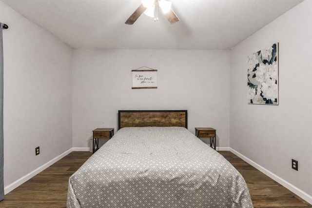 217 Czech Hall Place, Yukon, OK 73099