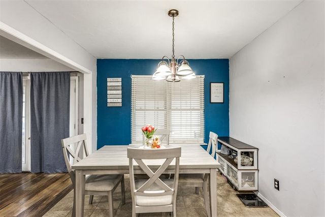 217 Czech Hall Place, Yukon, OK 73099