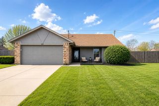 217 Czech Hall Place, Yukon, OK 73099