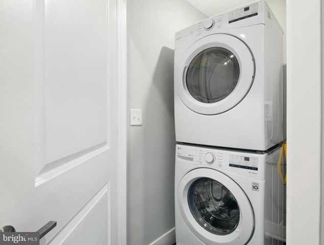 1324 S WOODSTOCK ST, Philadelphia, PA 19146