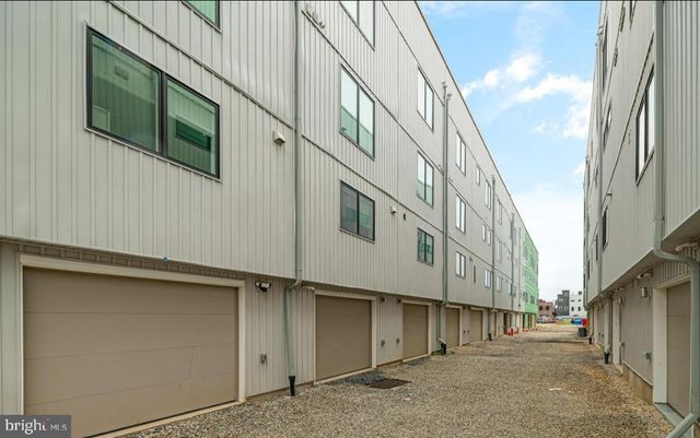 1324 S WOODSTOCK ST, Philadelphia, PA 19146