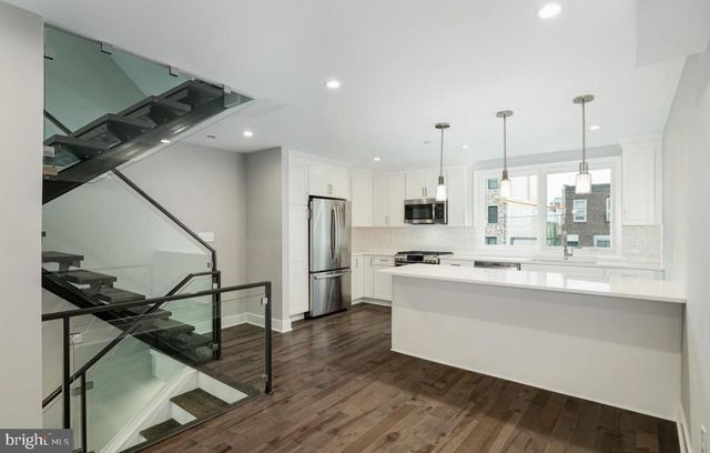 1324 S WOODSTOCK ST, Philadelphia, PA 19146