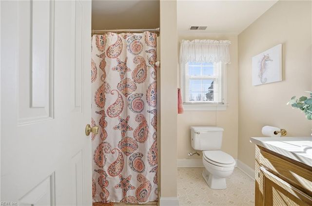 955 Kings Fork RD, Suffolk, VA 23434