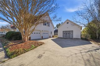 955 Kings Fork RD, Suffolk, VA 23434