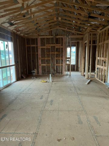 222 Limelight Lane, Lenoir City, TN 37772