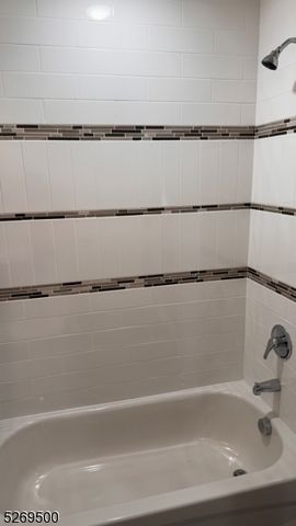 562 N 11Th St, Newark City, NJ 07107
