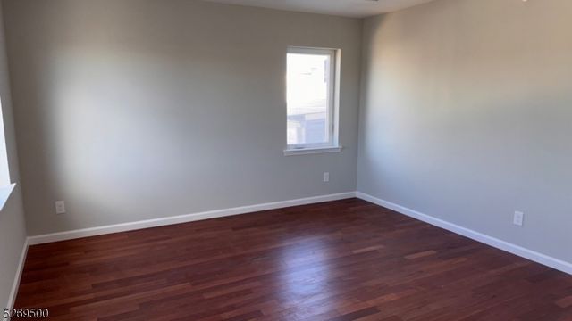 562 N 11Th St, Newark City, NJ 07107