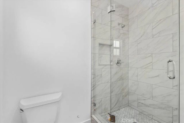 2640 Roseview, Los Angeles, CA 90065
