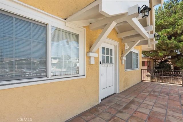 2640 Roseview, Los Angeles, CA 90065