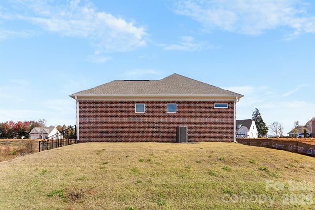 3069 Founding Fathers Drive, Gastonia, NC 28056
