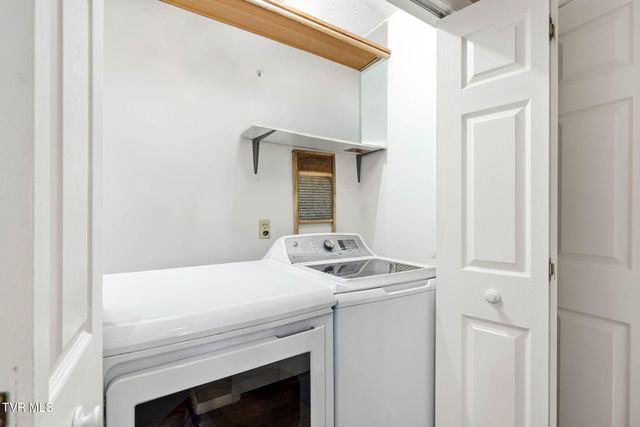 326 Big Springs Road, Elizabethton, TN 37643