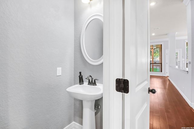 12611 Alstomeria, San Antonio, TX 78253
