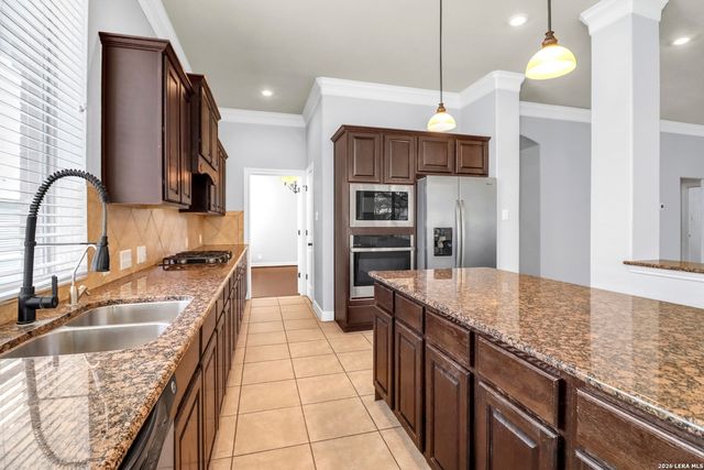 12611 Alstomeria, San Antonio, TX 78253