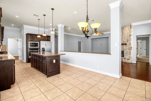 12611 Alstomeria, San Antonio, TX 78253