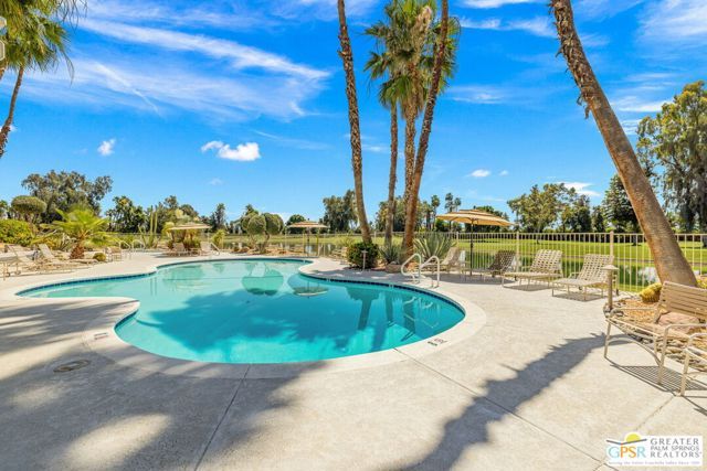 900 Island Drive 104, Rancho Mirage, CA 92270